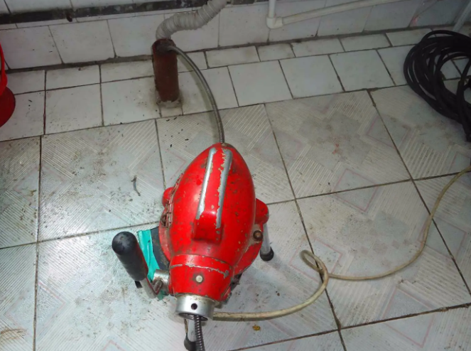 布尔津下水道疏通